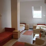 Timon Hotel