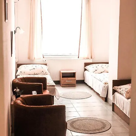 Timon Hotell